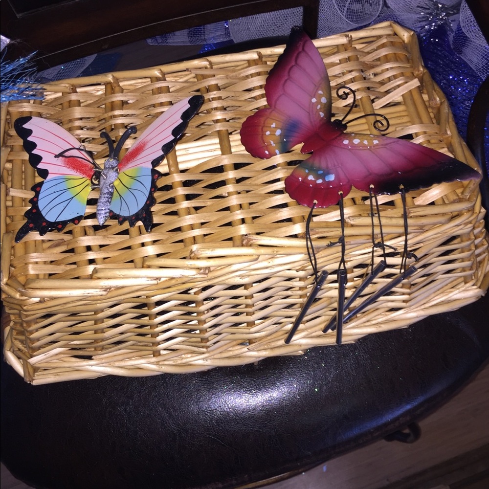 Home decor items - Picture 2 of 8